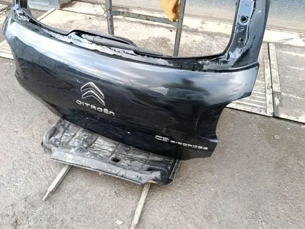 Begagnad Citroen OE Baklucka OEM klapa för C3 Aircross image 6