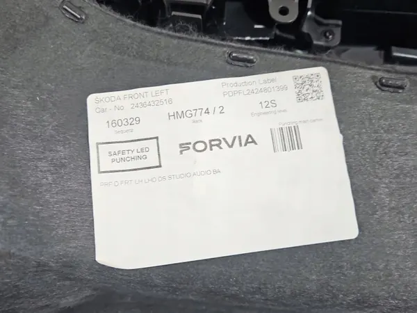 OEM IMPRK1562682 Garniture Porte Avant Gauche Skoda Superb IV image 4