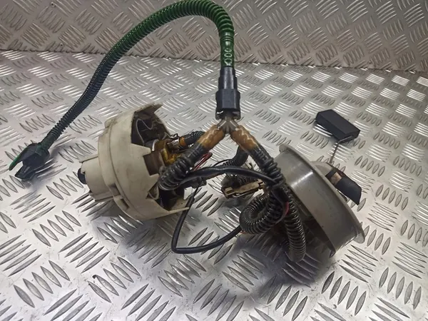 Brandstofpomp Float Audi A4 B5 1.9 TDI image 2