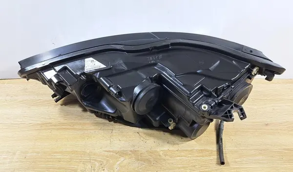 AUDI A6 C7 Rechtes Frontscheinwerfer mit Blinker image 2