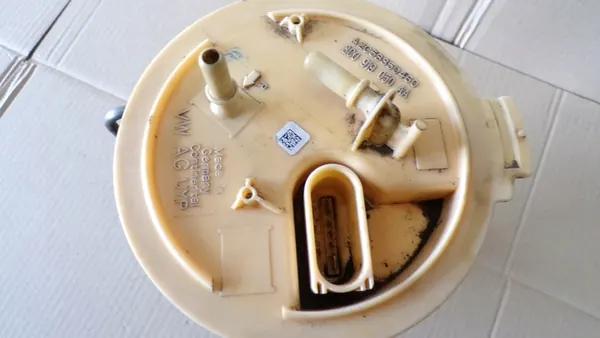 Bomba de Combustível PASSAT B6 2.0 TDI 3C0919050AA image 5