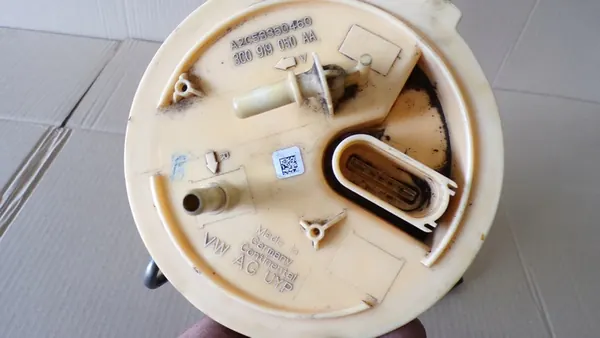 Bomba de Combustível PASSAT B6 2.0 TDI 3C0919050AA image 6