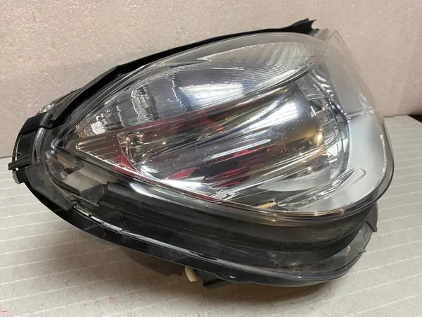 MERCEDES E-KLASSE W212 RECHTER XENON KOPLAMP image 4