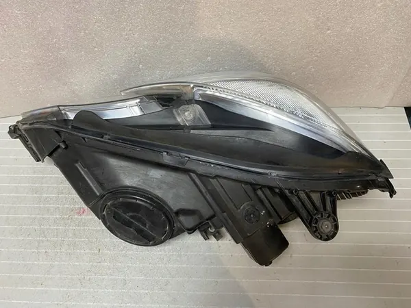 MERCEDES E-KLASSE W212 RECHTER XENON KOPLAMP image 5