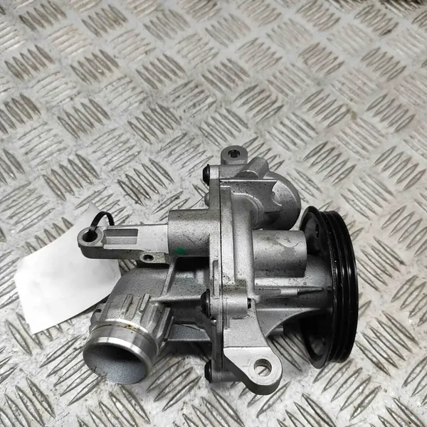 Vattenpump VOLVO V60 II 2.0L bensin 2022 32252604 image 5