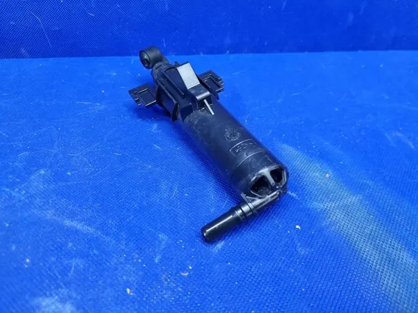 AUDI A5 8T Linker Koplampenreiniger OEM 8T0955101D image 6