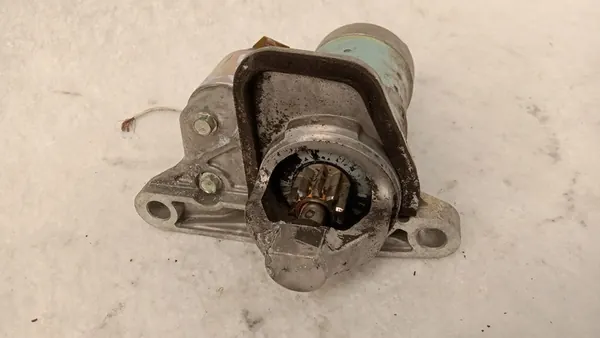 Arrancador CLIO IV RS 1.6 TCE image 2