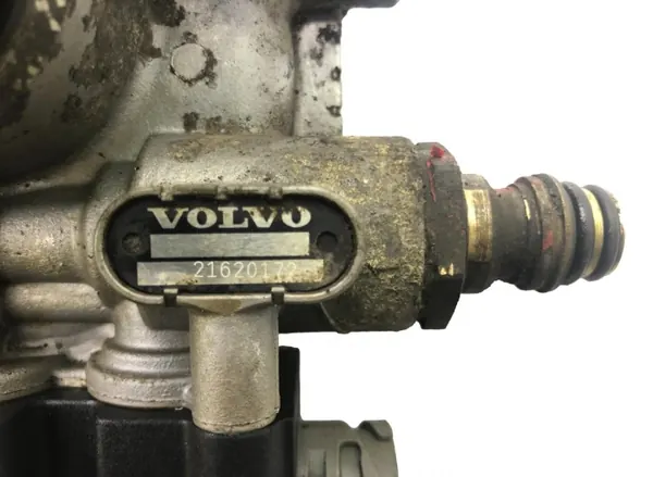 OEM 21620172 Volvo Luchtdroger - Gebruikte staat image 7