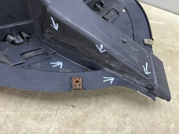 VW Touran II Front Left Wheel Arch 5TA805911D image 10