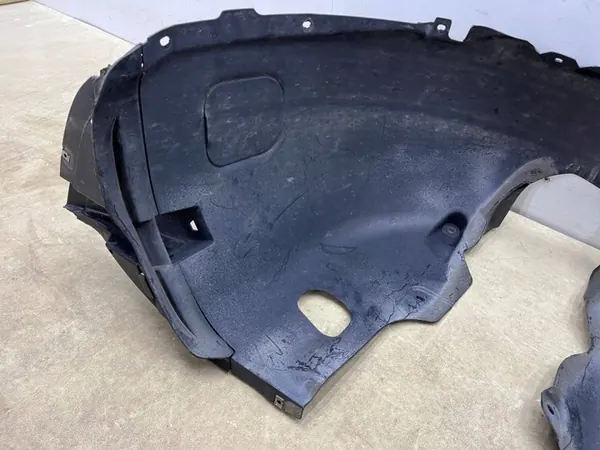 VW Touran II Front Left Wheel Arch 5TA805911D image 3