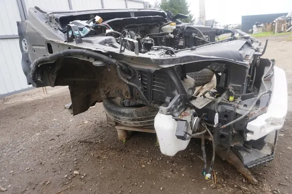 SUBARU XV Frontstoßstange Träger 2.0 Diesel 2011-2017 image 4