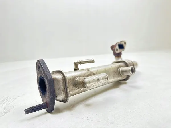 2005 Nissan X-Trail T30 Refroidisseur EGR MTL19334 image 2