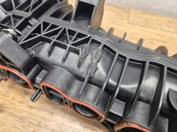 BMW N57 3.0D Inlaatspruitstuk OEM 7811909 Gebruikt image 3
