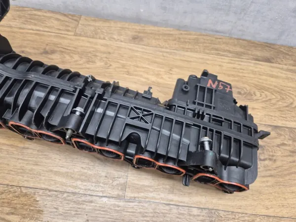 BMW N57 3.0D Inlaatspruitstuk OEM 7811909 Gebruikt image 5