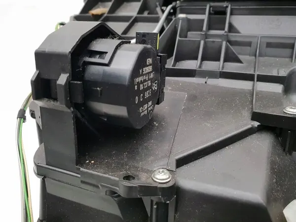 Land Rover Range Rover L322 2010 Heater Assembly image 9