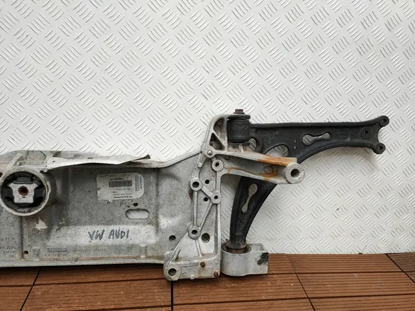 Motorstöd VW JETTA VI GOLF VI 2.0 TDI 1K0199313H image 3