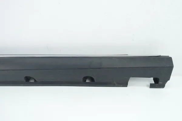 Capa de degrau lateral direita OEM A1666900640 Mercedes GL X166 image 5