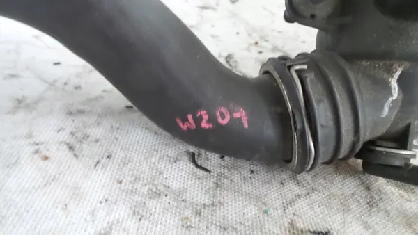 Carcasa de termostato Mercedes-Benz A2712000315 image 2