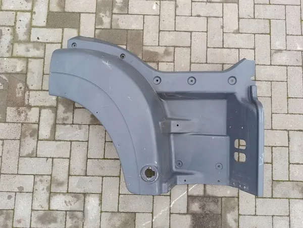 Marchepied Droit MAN TGS TGM 22.5 image 1