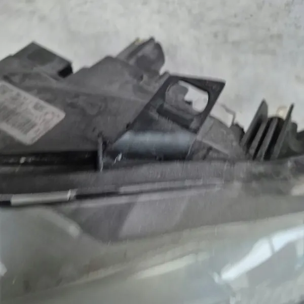 BMW 3 E90 E91 LIFT 08- Farol Esquerdo 7202573 image 4