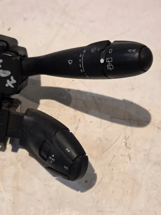 PEUGEOT 307 Schakelaar Delphi com2003 96605601xt image 2