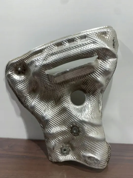 Toyota OEM FBZ28668 lämpösuoja RAV4 XA50:lle image 5