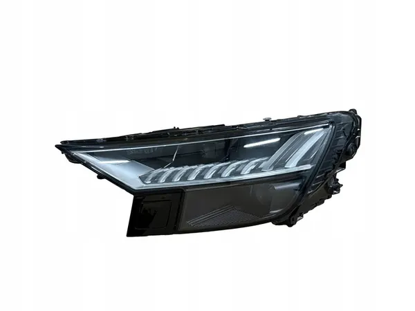 AUDI Q8 4M FARÓIS MATRIX image 2