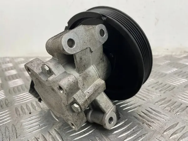 Servostyrningspump Mercedes E220 CDI W211 A0034660101 image 3