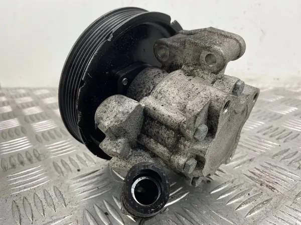 Servostyrningspump Mercedes E220 CDI W211 A0034660101 image 4