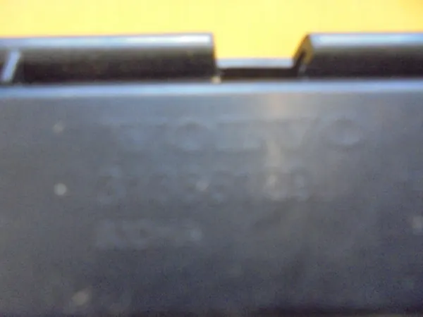 OEM 31386129/31 Linker Schwellerclip V90 II image 3