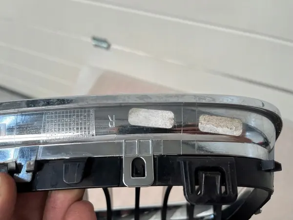 Griglia destra BMW E90 E91 LIFT 51137201968 image 6