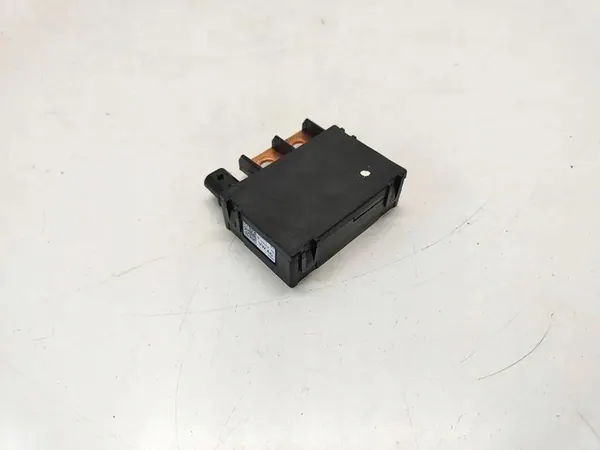 Acc Fuse AUDI Q5 (8R) 2013 8R0915313C image 5