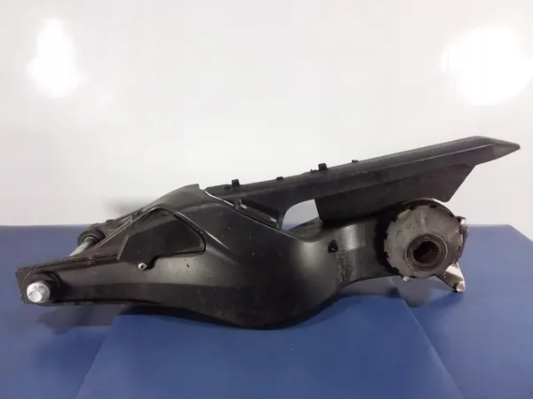 Bakgaffel OEM 52110-MFNA Honda CB1000R image 4