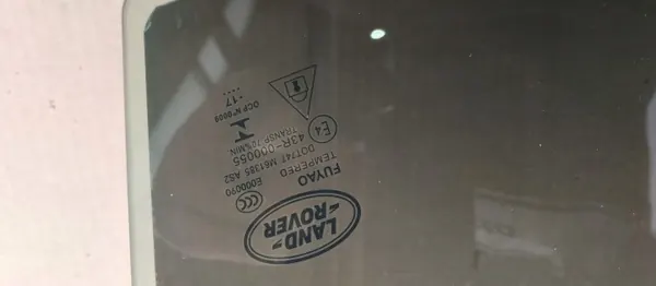 Bakre höger dimbakljus OEM J8A2-15K272-AD för Range Rover Velar image 6