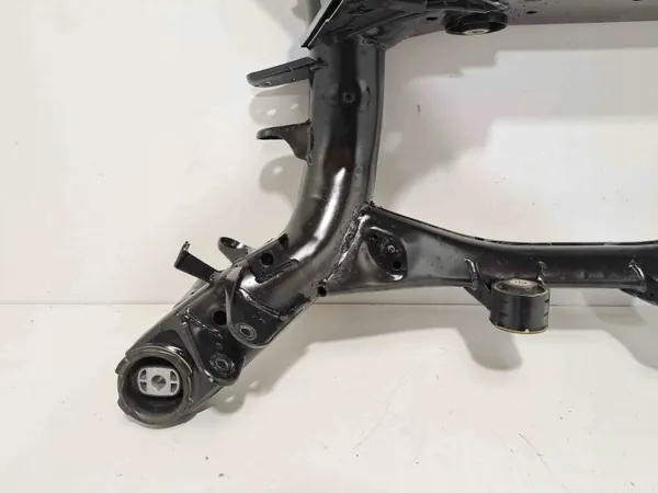 BMW X3/X4 Hinterachsschwinge OEM 6870991 image 4