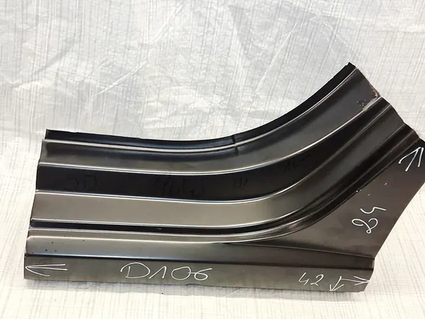 Volkswagen Polo V Soleira Traseira Esquerda OEM image 2