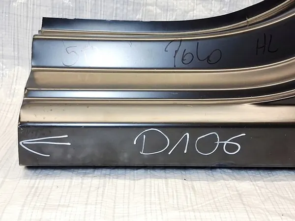 Volkswagen Polo V Soleira Traseira Esquerda OEM image 3