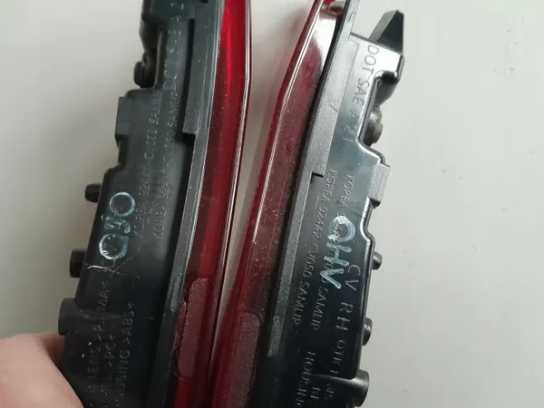 KIA EV6 2022 Feu Arrière Contour OEM 924A1-CV000 image 3
