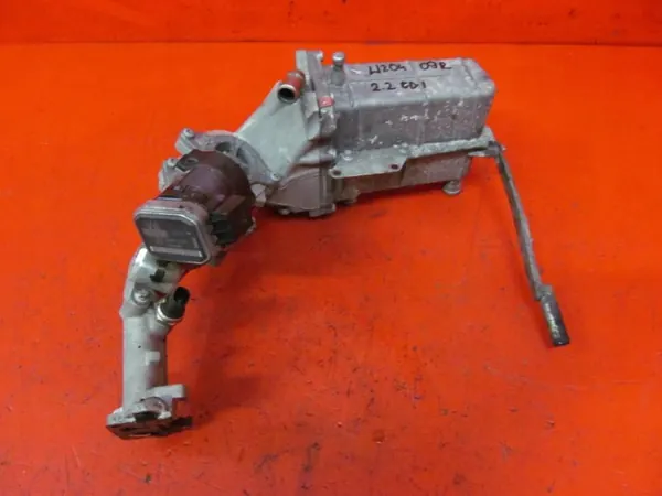 Mercedes EGR-koelerventiel OEM A6461400675 image 2