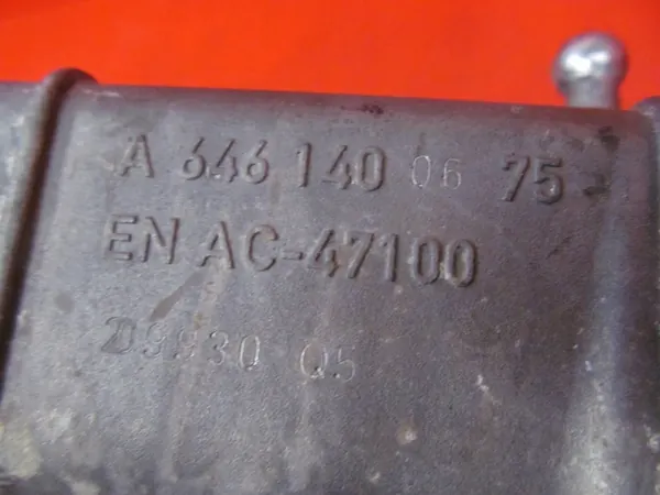 Mercedes EGR-koelerventiel OEM A6461400675 image 8