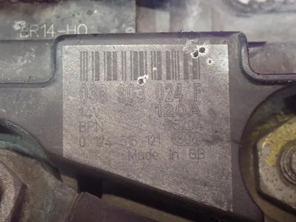 SKODA OCTAVIA II 04-08 1.6 FSI Vaihtovirtageneraattori 038903024F image 6