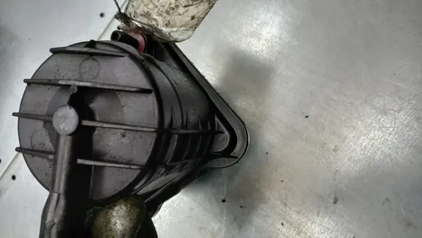 Polttoainesuodatin Renault Clio 1.5DCI image 3