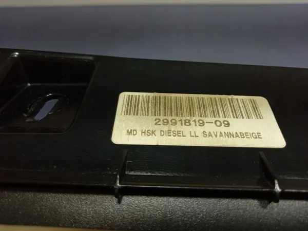 BMW X1 E84 Passagerarhandskfack OEM 2991819 image 4