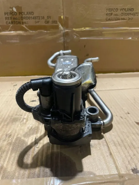 Skoda Roomster 10-15 EGR-Jäähdytin 03P131512C image 5