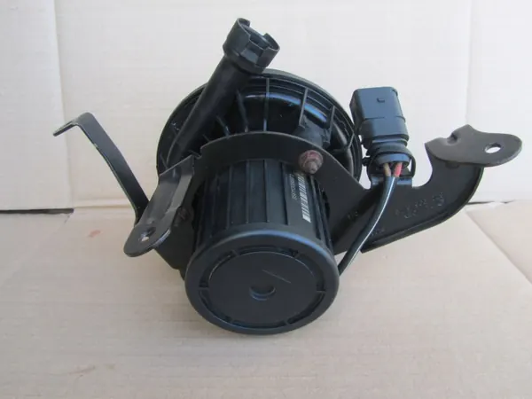 Pompe à air secondaire OEM 079959253 pour Audi FSI TFSI image 5