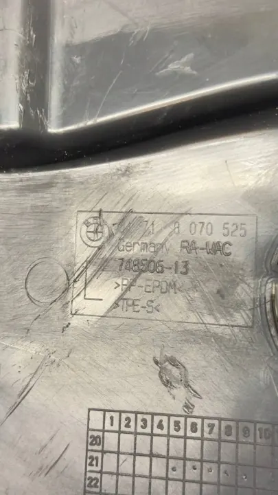 OEM 8070525 Voorlinker Spatbord BMW G22 G23 image 9