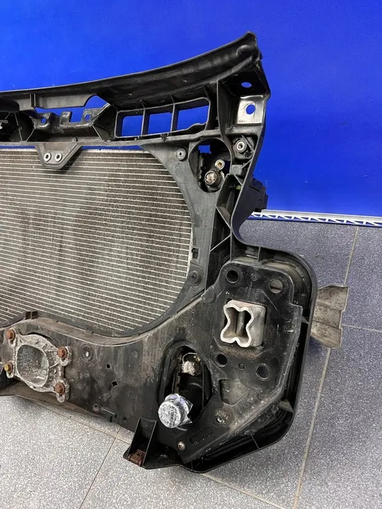 AUDI A6 C6 3.2 FSI Parachoques Delantero 4F0121251AF image 9