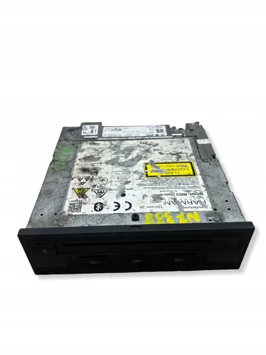 Lecteur SD Audi OEM 8V1035035E pour navigation image 2