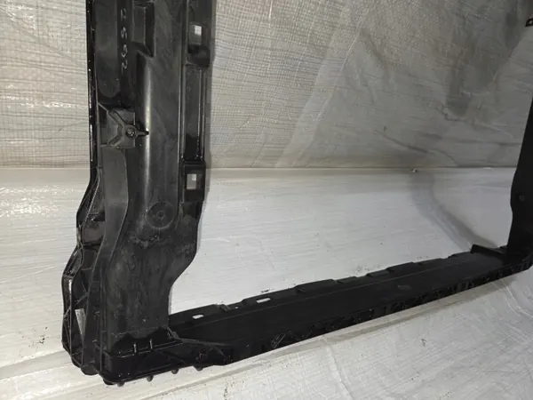 Correa delantera Skoda Superb III OEM 3V0805588D - Usada image 5