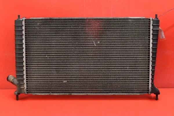 Radiador de agua Saab 9-5 2.0 T 150 CV 97-05 OEM 4575700 image 9